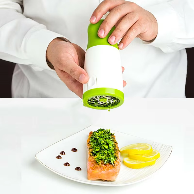 Moulin à épices manuel multifo - Kitchen Gadgets Vegetable Cutter avis et prix
